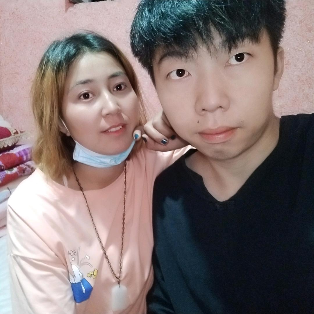 维汉夫妻🧝‍♂️🧝‍♀️