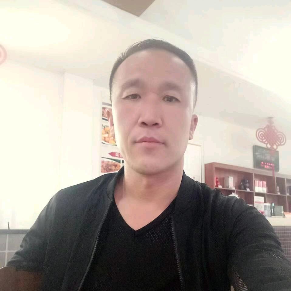 崔凯，厚德载物