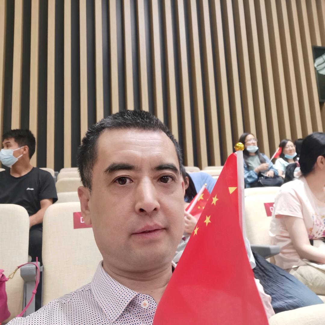 醉卧草堂