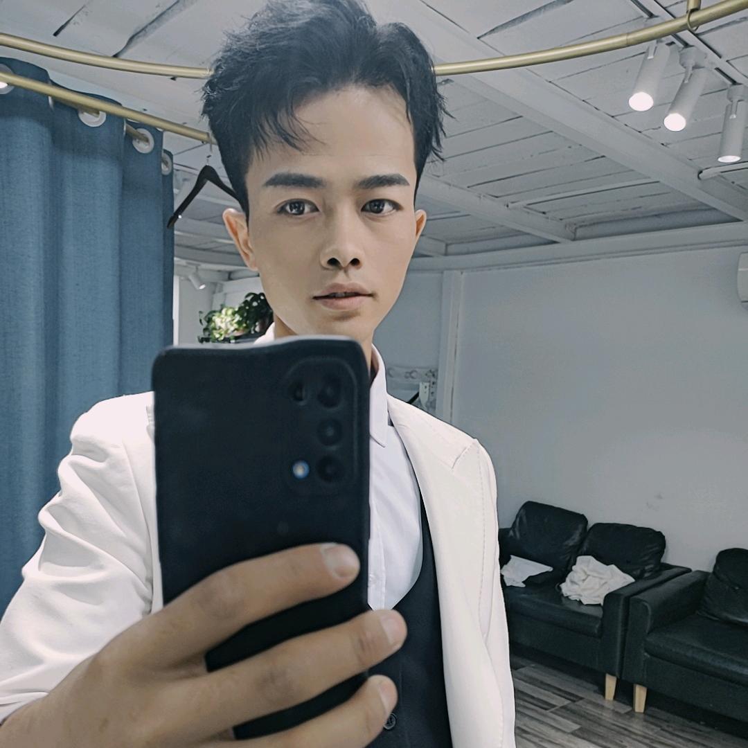 广告安装制作沈二少