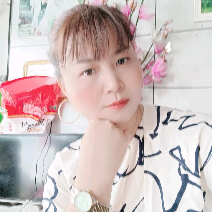 乐山华丽婚纱摄影