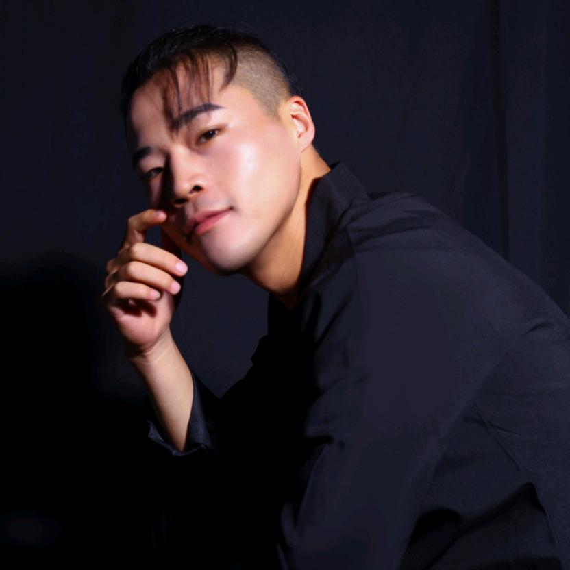 雷诺泳教经理大山（芳华店）