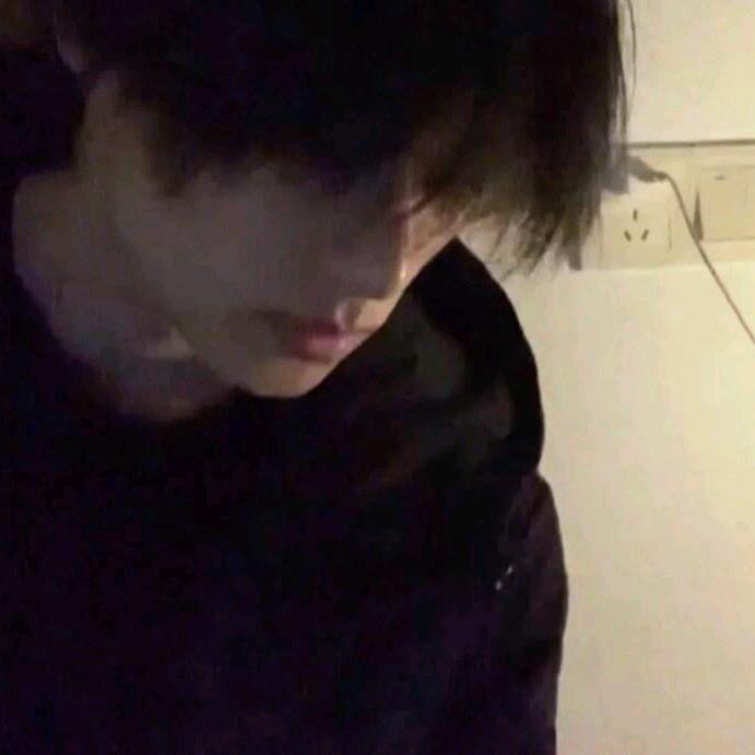 86岁深情老爷爷.