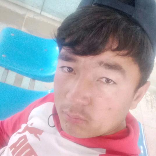 阿卜杜克热木江。