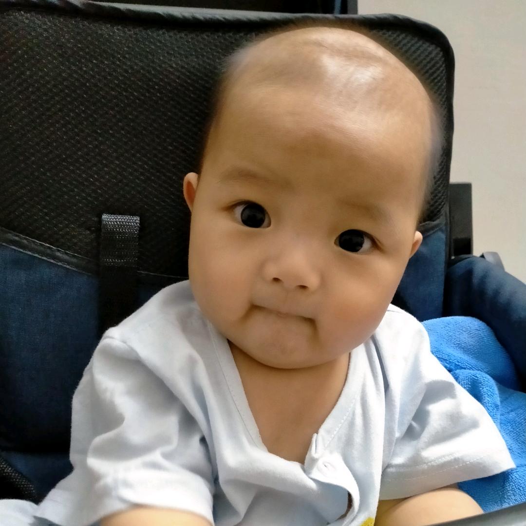 幸福的一家五口