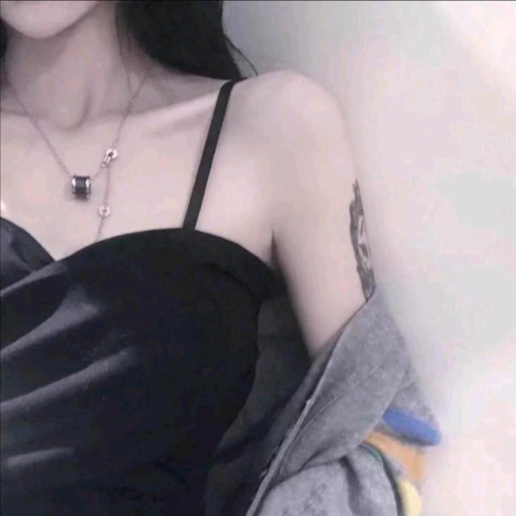 小小小小娟🍭🍭🍭