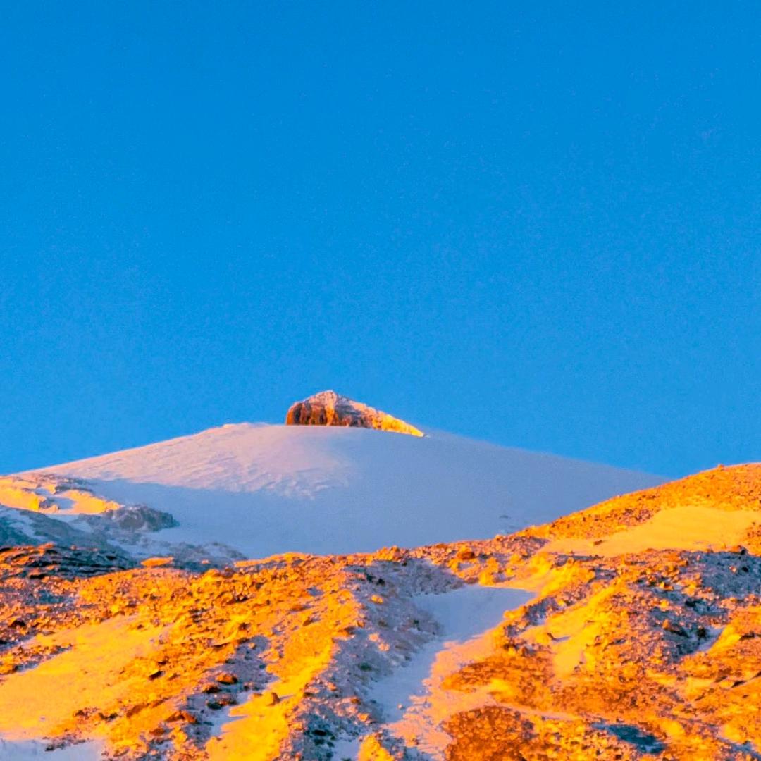 「雪山之子」地平线