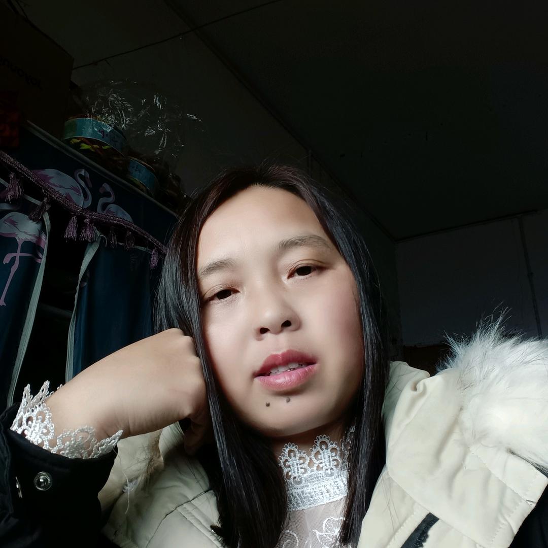 姓令狐，名？？