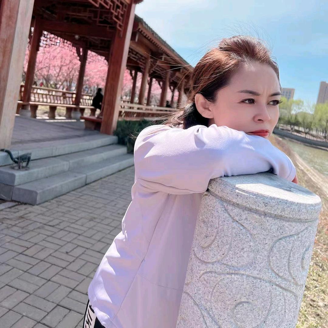 月玲胧