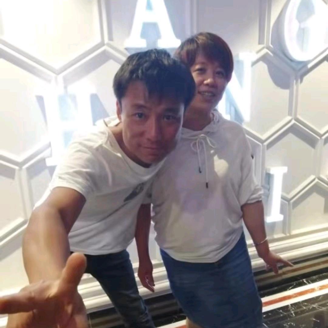 亿联商博城嘉俊陶瓷田建花