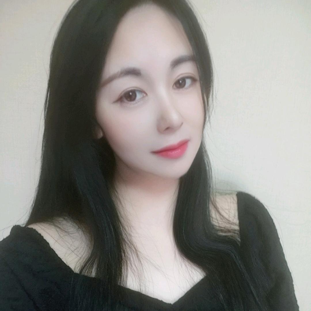 小妞才艺九宫格