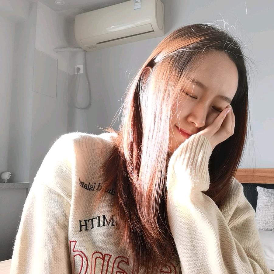 李LuLu & 小柒