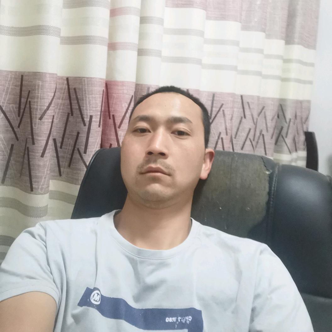 严琴荣