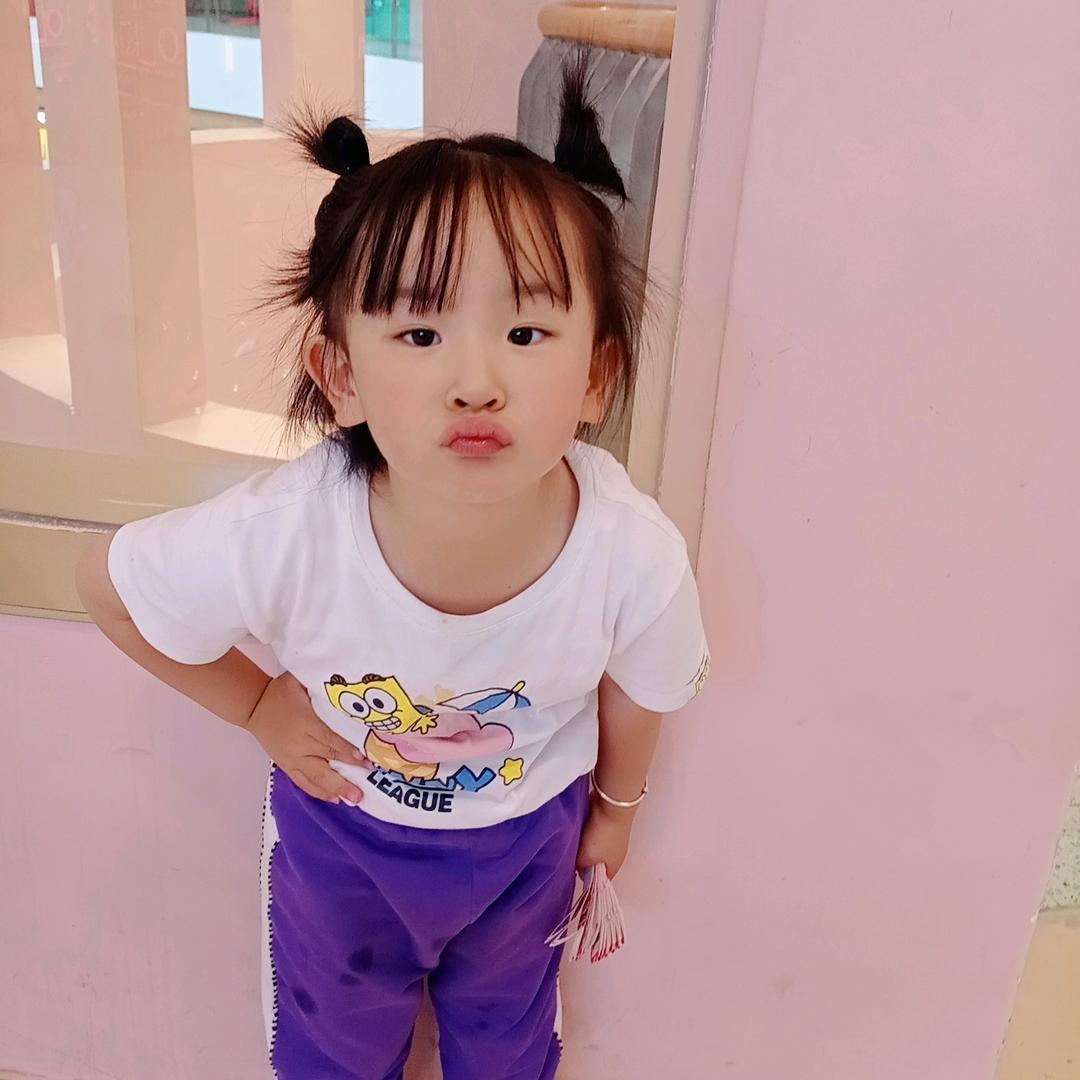 萌萌爱美食