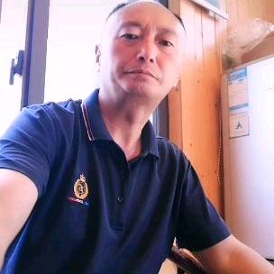 2234557402镜湖山庄