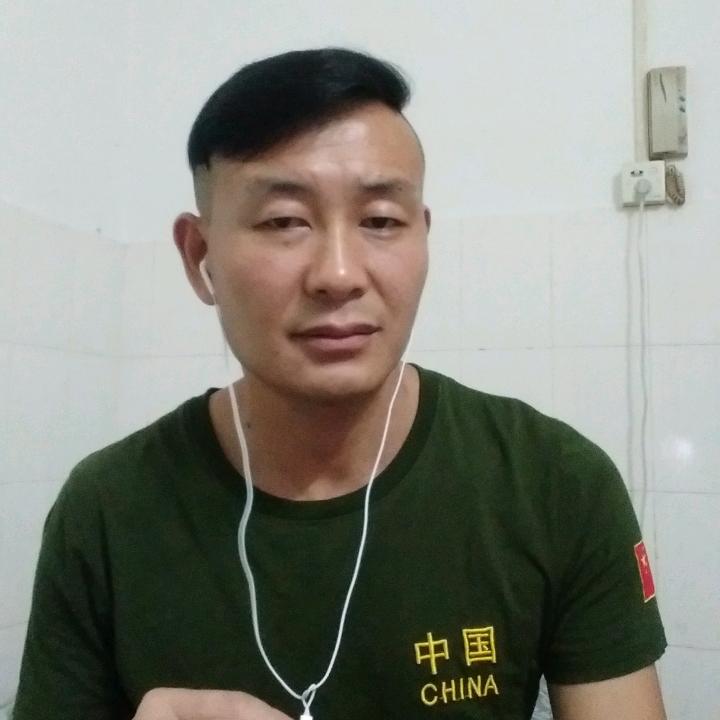 我姓尹，云南曲靖富原十八连山镇的