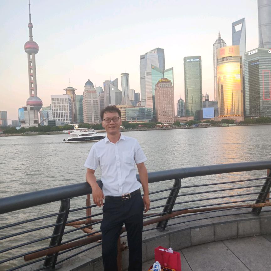乐酷运动俱乐部大王教练头像