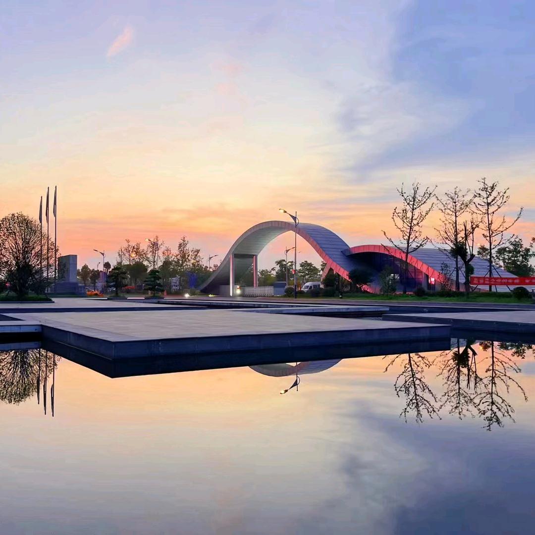 华天科技（南京）有限公司