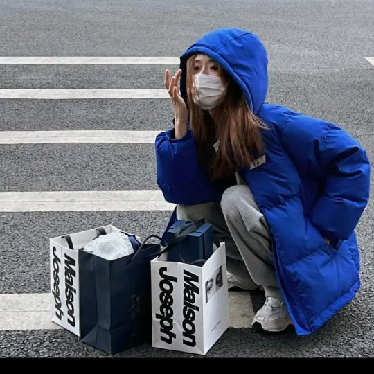 沧县佐蔓服装店