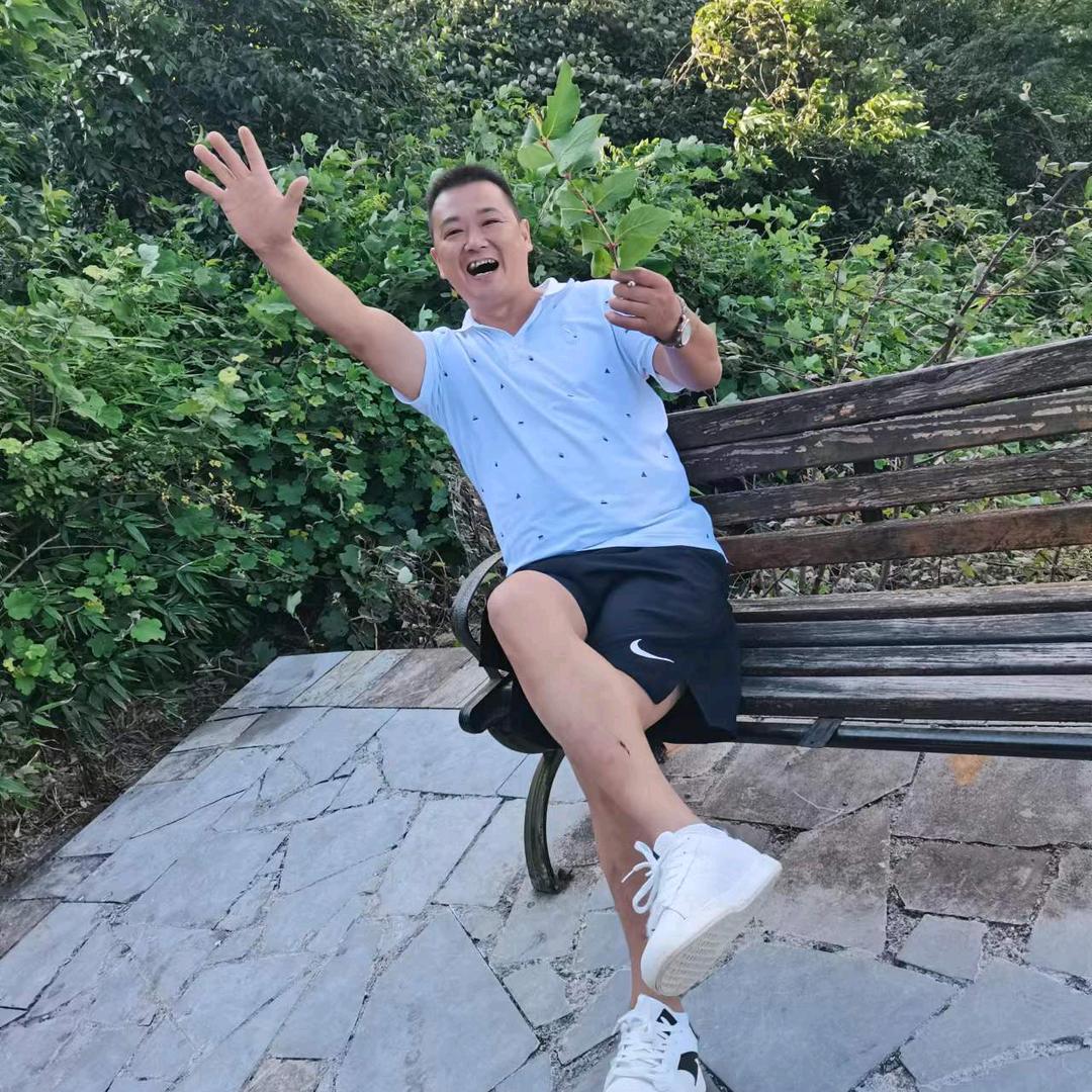 诚信达人(信达陶瓷批发)