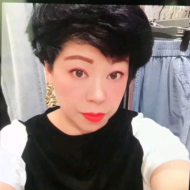 来来来穿搭