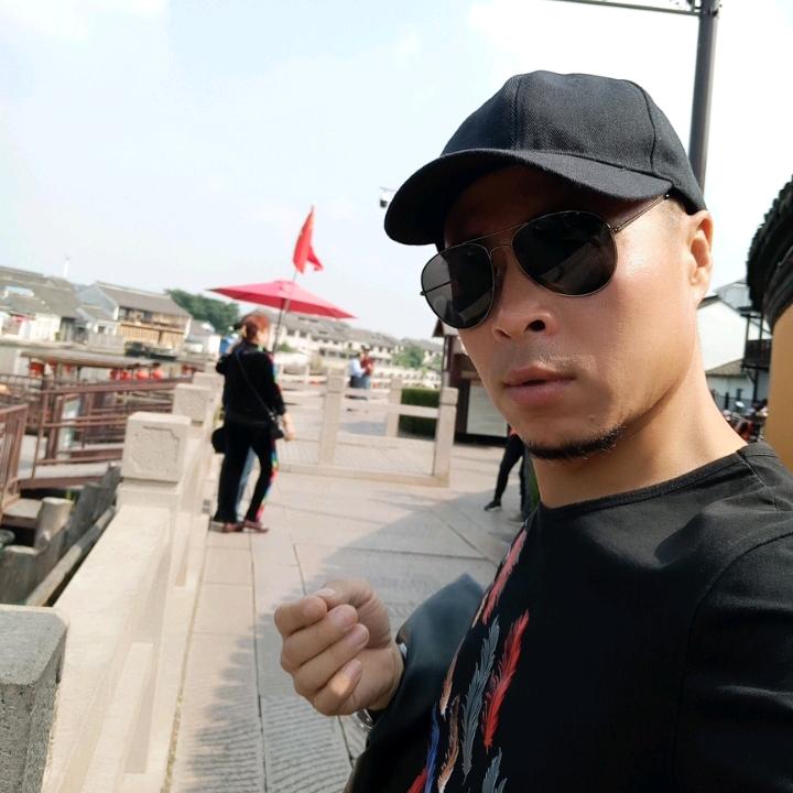 小伙纯度7个2