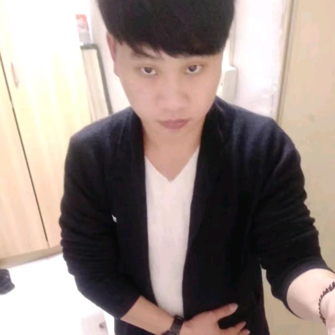 苗家小伙