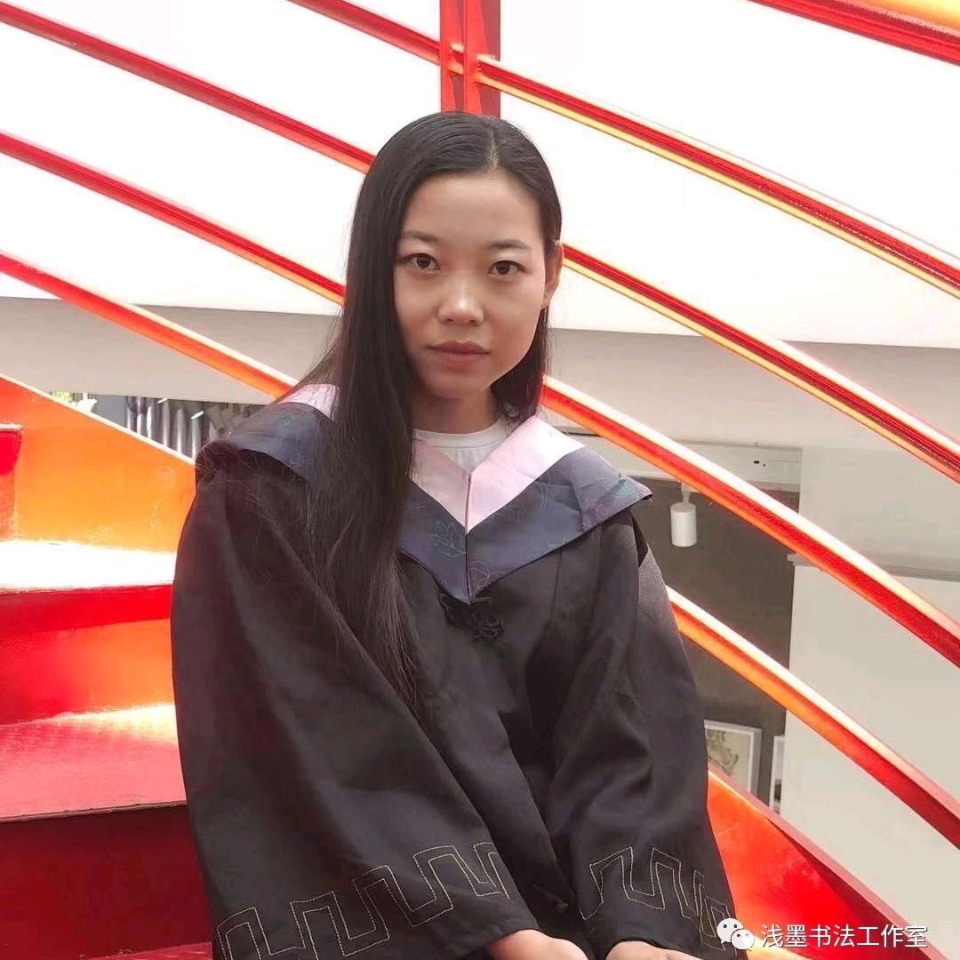 教书法的张老师