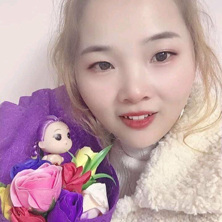 ᶫᵒᵛᵉᵧₒᵤ 陈家 💕菇凉