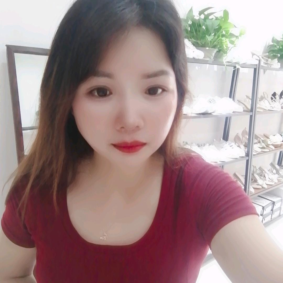 @小英🎤（伤感情歌）