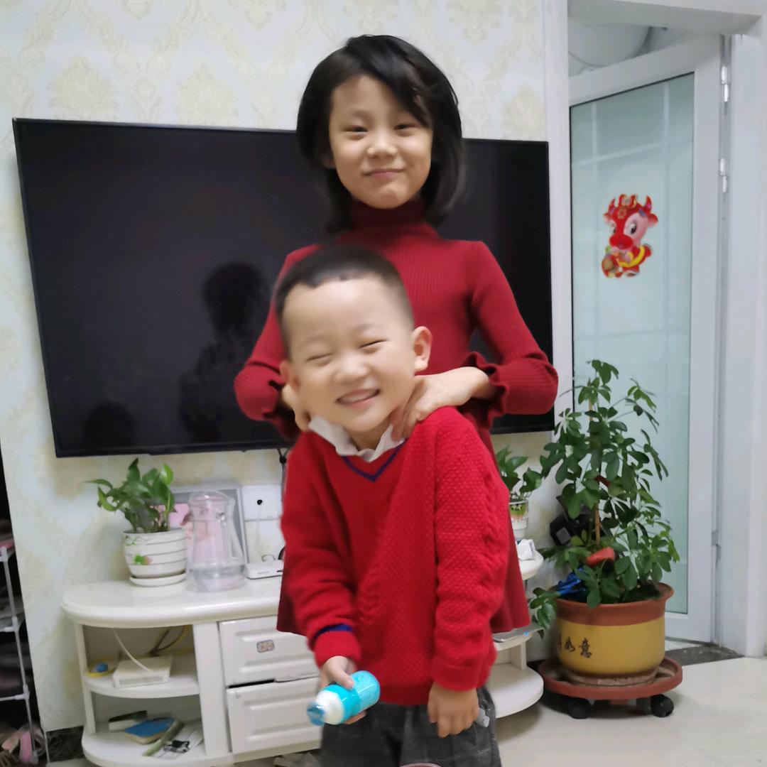 温晴，温馨的幸福生活