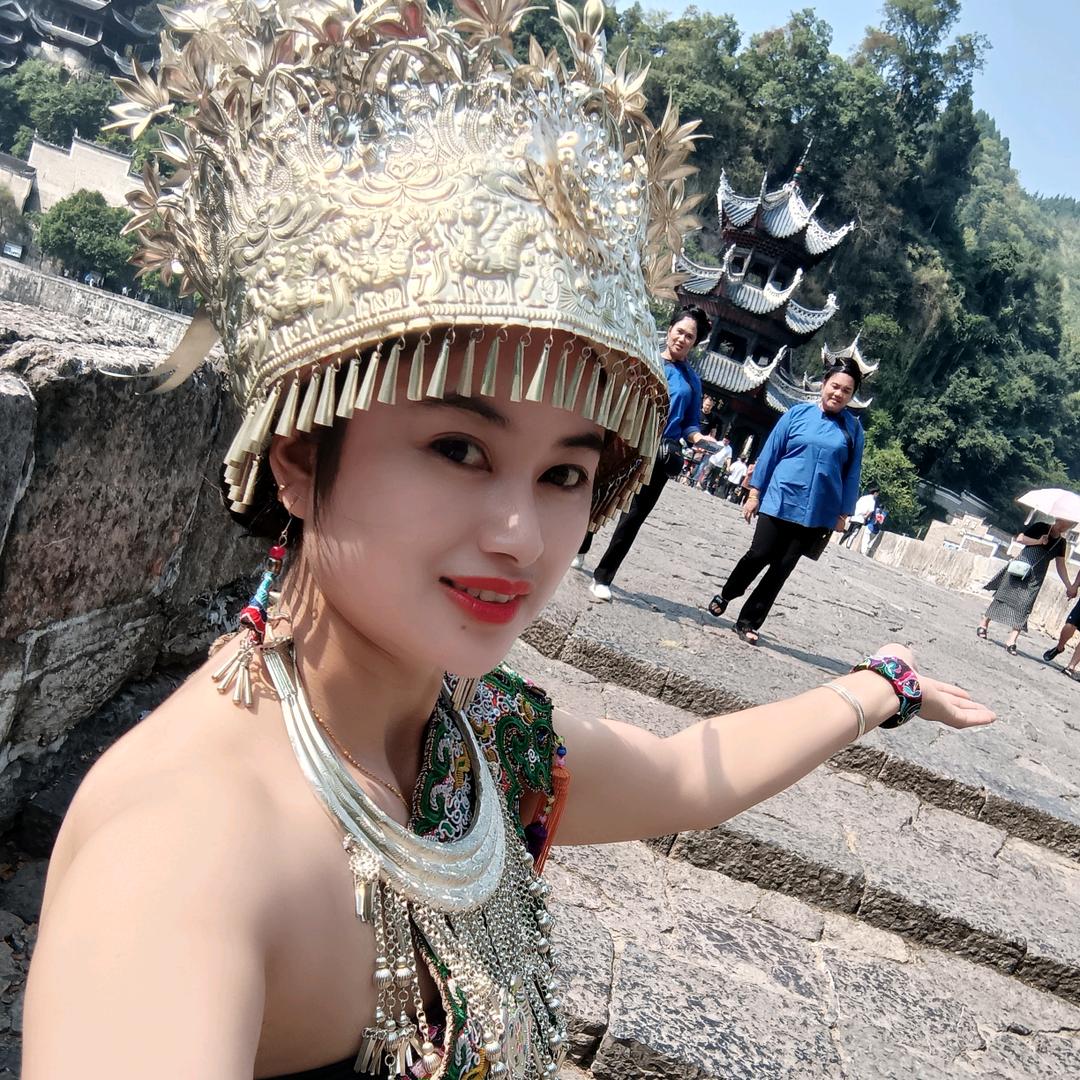 不求与别人相比只求超越自己