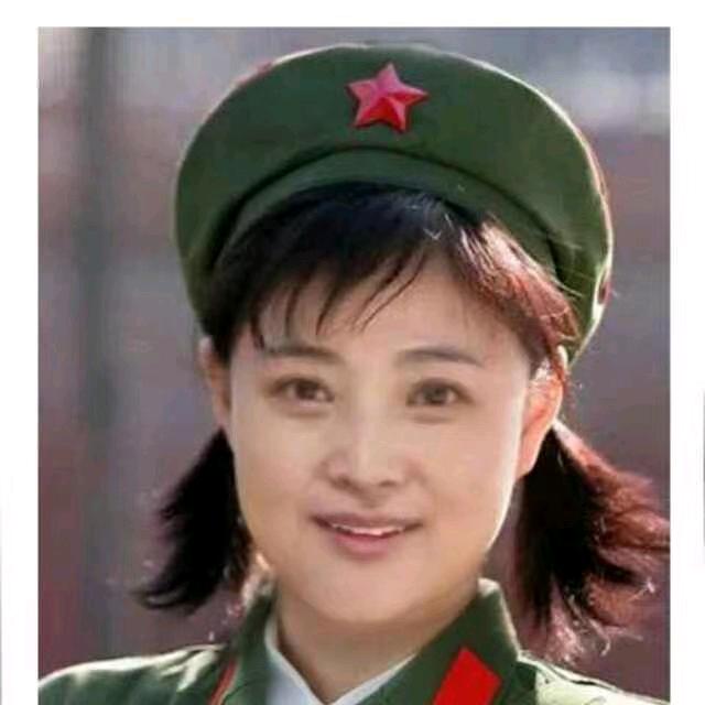 左左