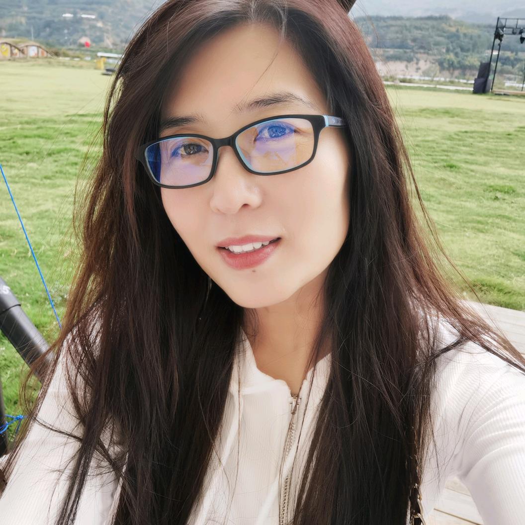 辉辉👑