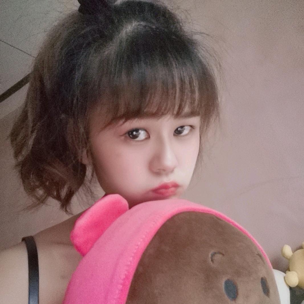 爱华呀🍇🍒🔥