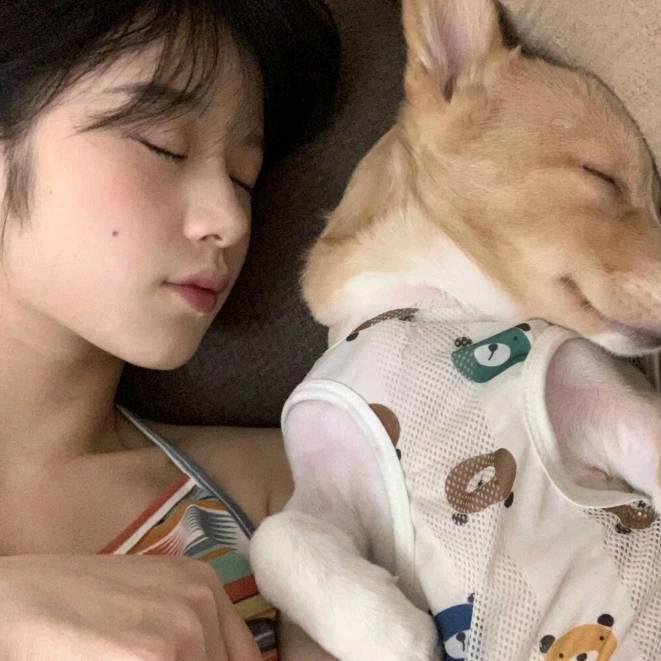 吃饭不喜欢看手机