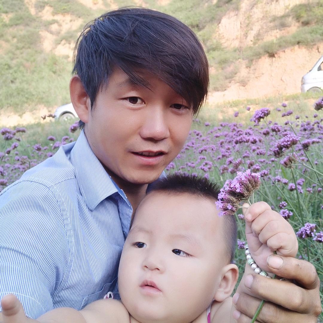 鑫鑫《葡萄园》