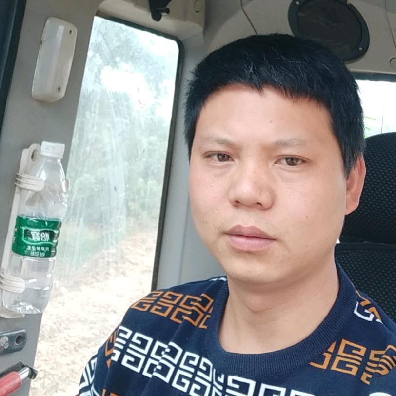 小汤挖机