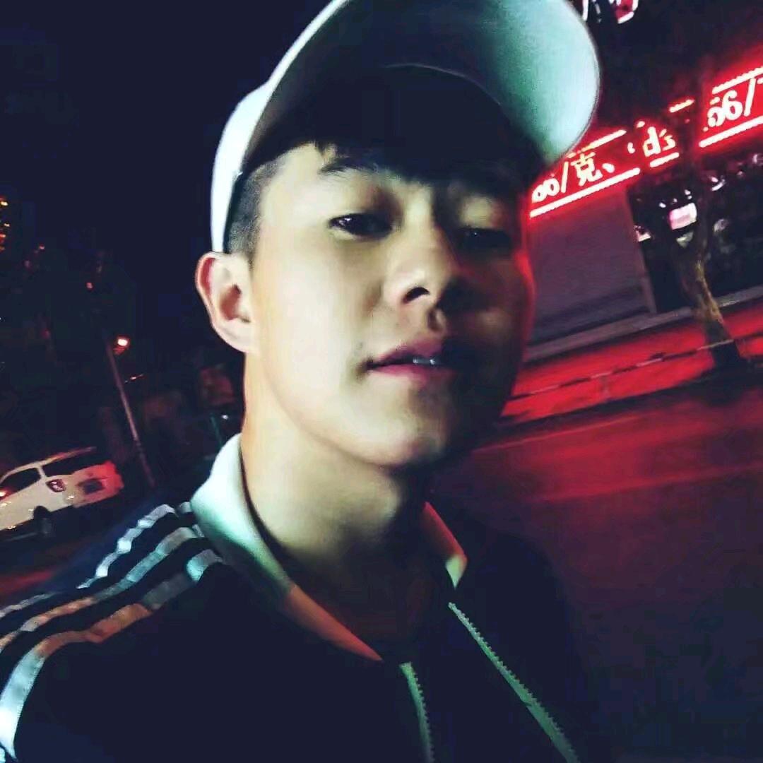小伍哥🌈