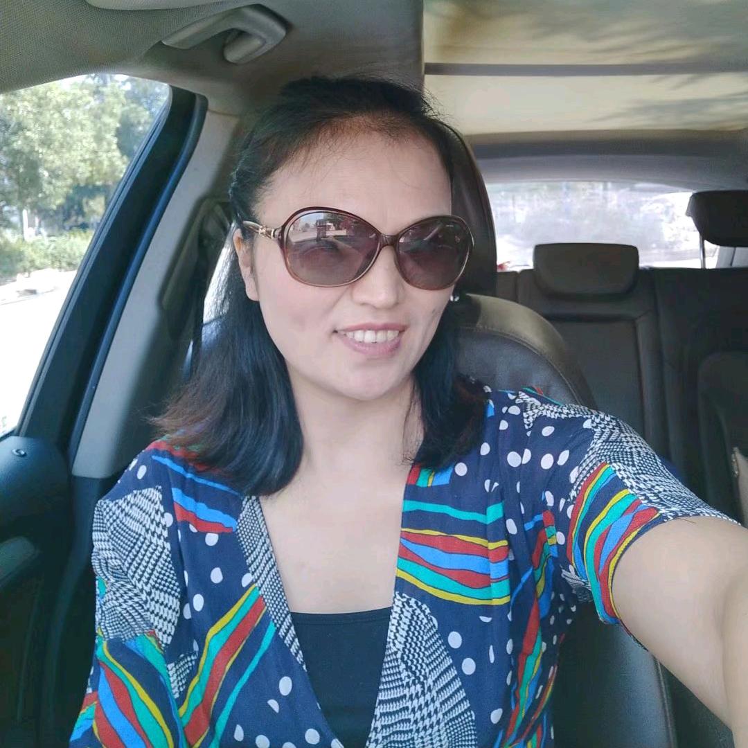 艳子夫妇回乡创业