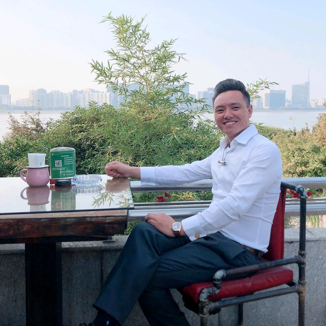 柴油与阿彬 扬起能源