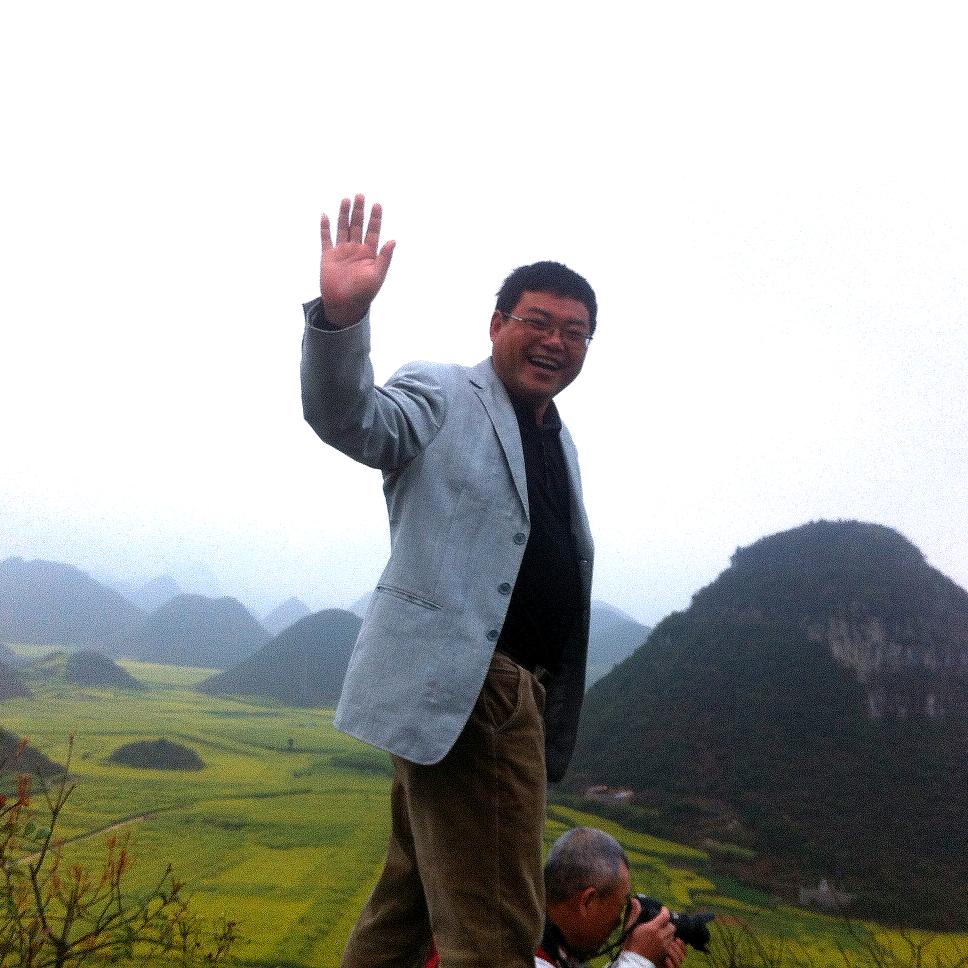 越野人辉叔