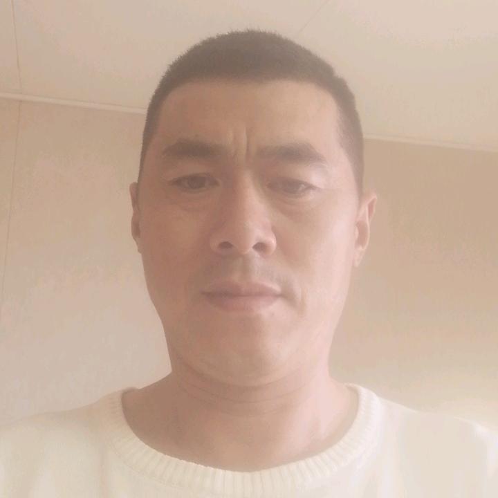 闫