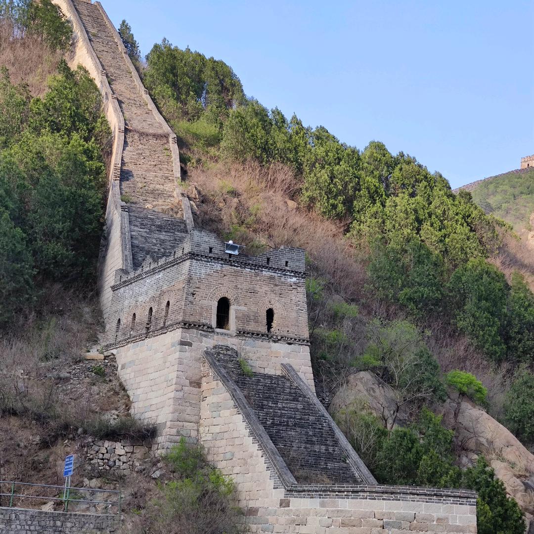 南卧龙泉
