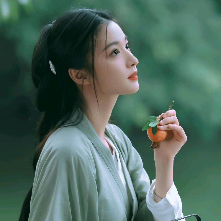 清风与白茶花