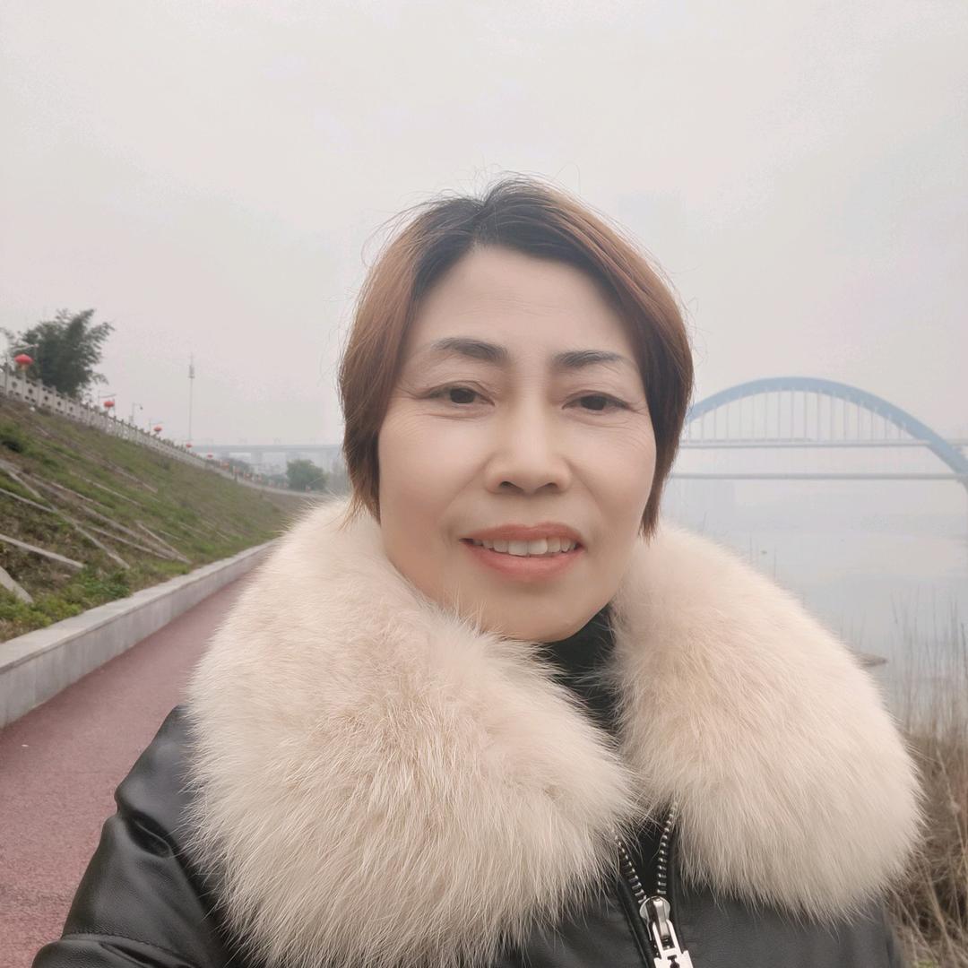 歌舞相伴