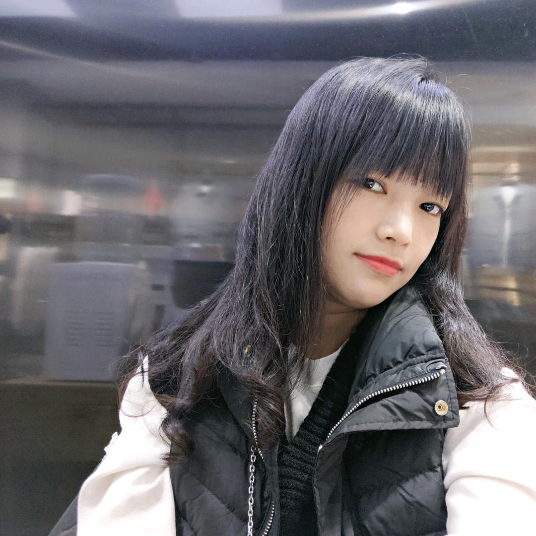 辉县时代广场威狐男装