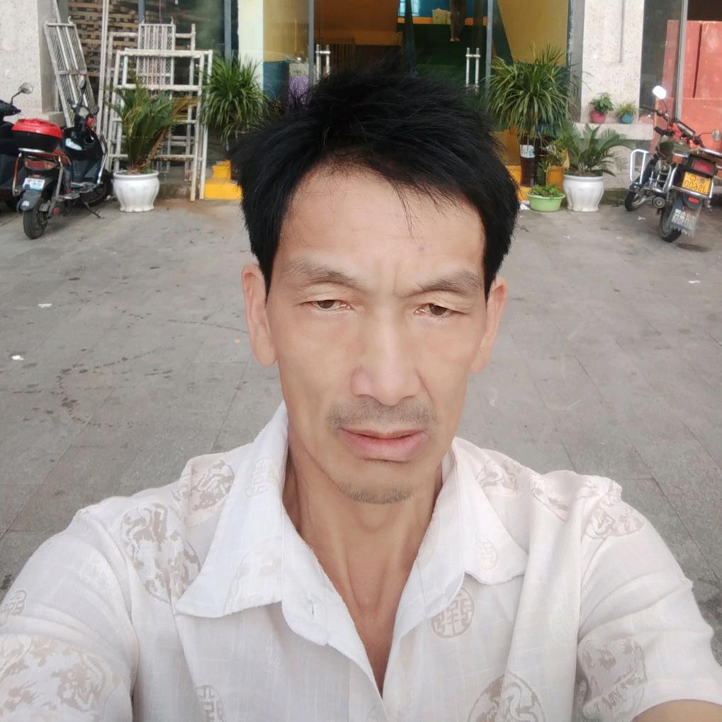 李诗佑