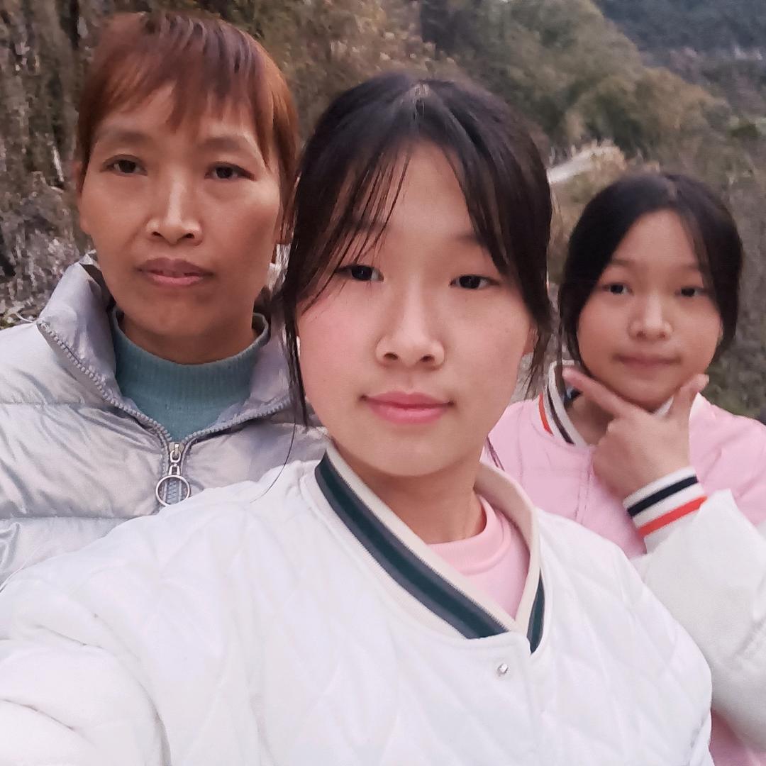 罗家小姐姐