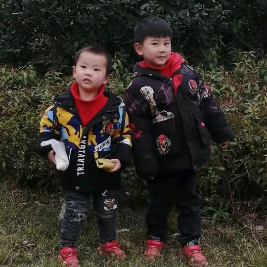 平平淡淡的